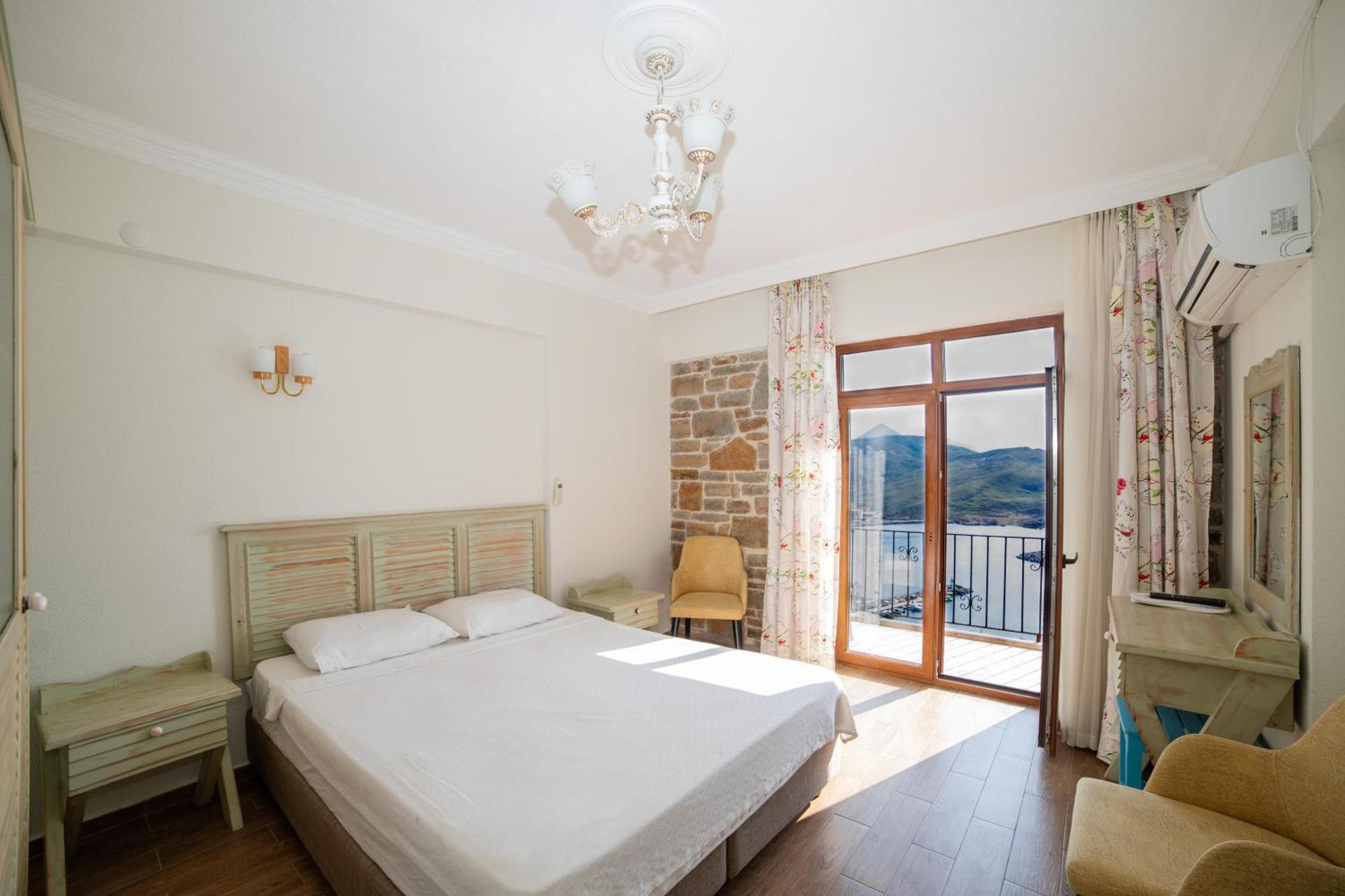 Yakamoz Hotel Goekceada İmroz Exterior foto